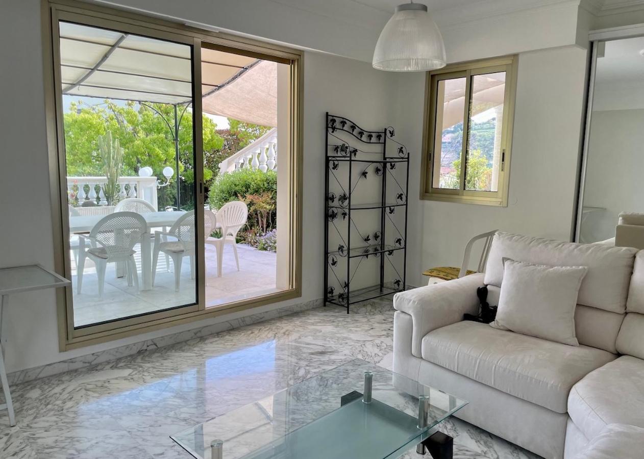 Rez De Jardin De 65M2 Dans Villa A Ница Екстериор снимка
